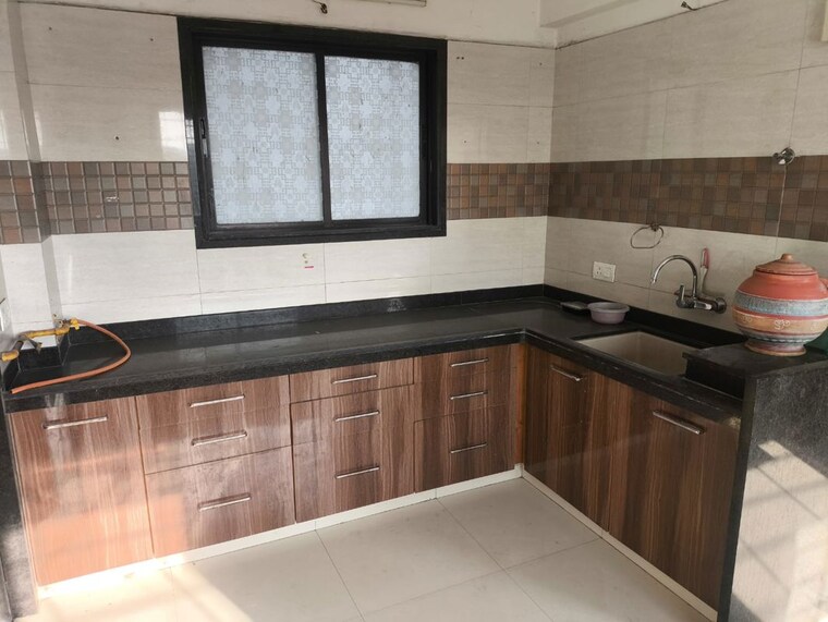 Kitchen, jahangirabad 2 Bedroom 1219 Sq.Ft. Apartment In Jahangirabad Surat 10180761
