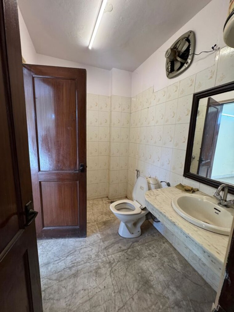 Master Bedroom, hauz khas 3 Bedroom 2100 Sq.Ft. Builder Floor In Hauz Khas Delhi 10180809