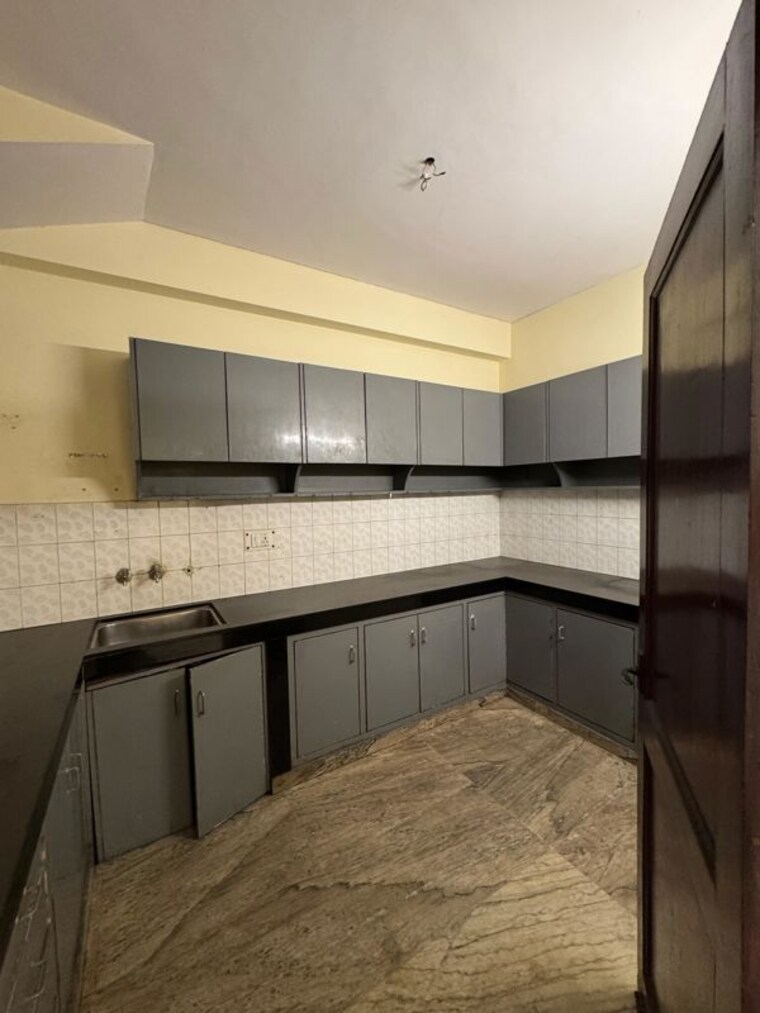 Kitchen, hauz khas 3 Bedroom 2100 Sq.Ft. Builder Floor In Hauz Khas Delhi 10180809