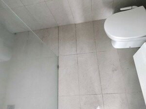 Bathroom in 3.5 BHK Apartment at Bestech Park View Spa Next, Sector 67 – for Rent