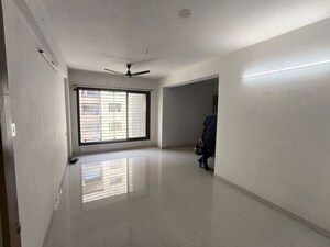 Room in 3 BHK Apartment at Jahangirabad – for Rent
