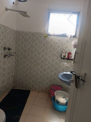 Bathroom in 1 BHK Builder Floor at Safdarjung Development Area – for Rent