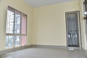 Room in 3 BHK Apartment at Rajwada Springfield, Narendrapur – for Sale