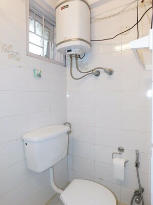 Bathroom in 1 BHK Apartment at Vasant Kunj – for Rent