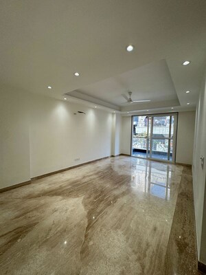 Room in 3 BHK Builder Floor at Shivalik Colony – for Sale