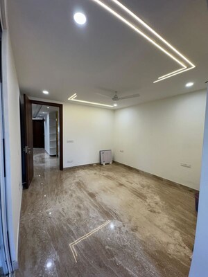 Room in 3 BHK Builder Floor at Shivalik Colony – for Sale