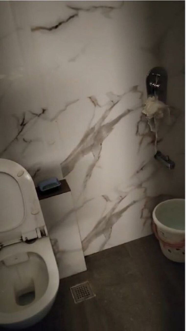 Bathroom, chembur 2 Bedroom 845 Sq.Ft. Apartment In Chembur Mumbai 10181103