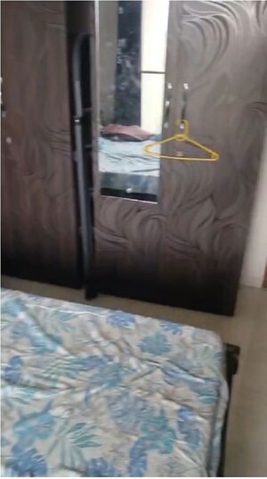Bedroom in 2 BHK Apartment at Chembur – for Rent