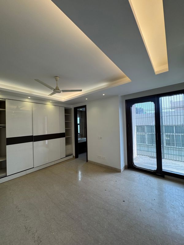 3 BHK + Pooja Room Builder Floor For Sale in Green Park