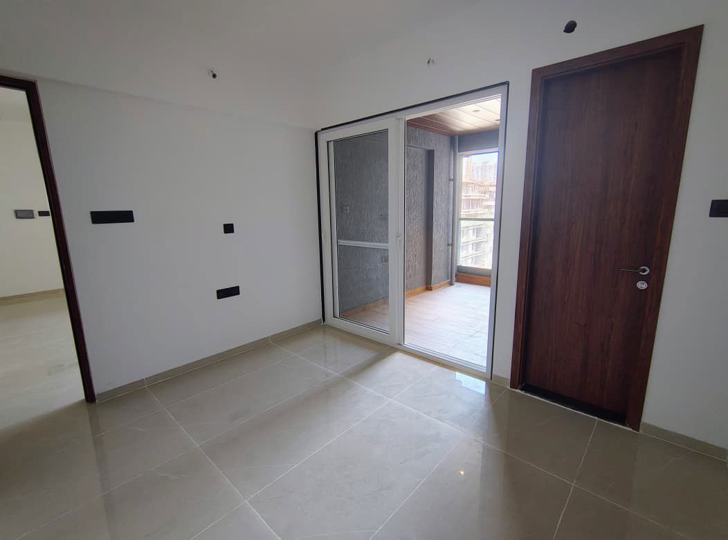 3 BHK + Extra Room Apartment For Rent in Kharadi