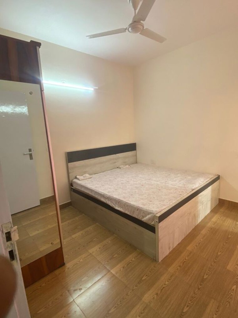 Bedroom, tulip-lemon 2 Bedroom 516 Sq.Ft. Apartment In Sector 69 Gurgaon 10181342