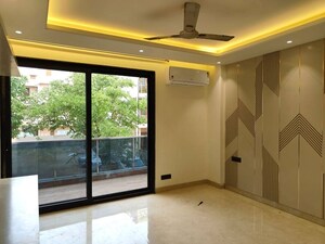 Room in 3 BHK Apartment at M3M Sky City, Sector 65 – for Rent