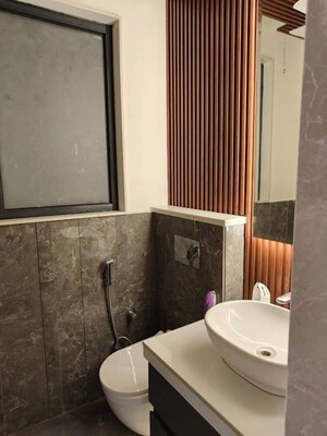 Team Area in 3 BHK Apartment at M3M Sky City, Sector 65 – for Rent