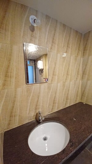 Furnished Amenities in 3 BHK Apartment at Lodha Amara, Kolshet Road – for Rent