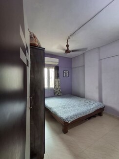 2 BHK Apartment For Sale in Rajashree Deep CHS