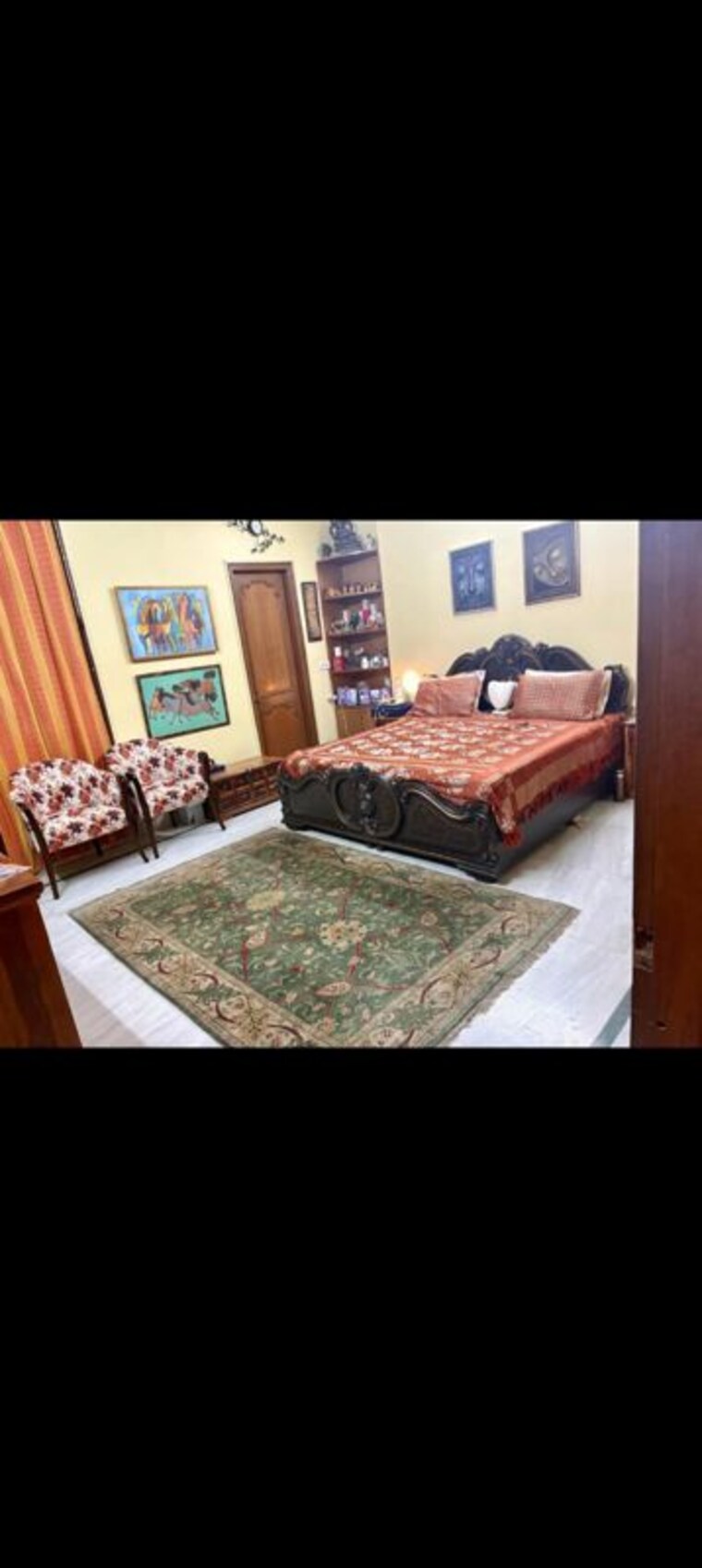 Bedroom, kailash colony 3 Bedroom 160 Sq.Yd. Builder Floor In Kailash Colony Delhi 10181483