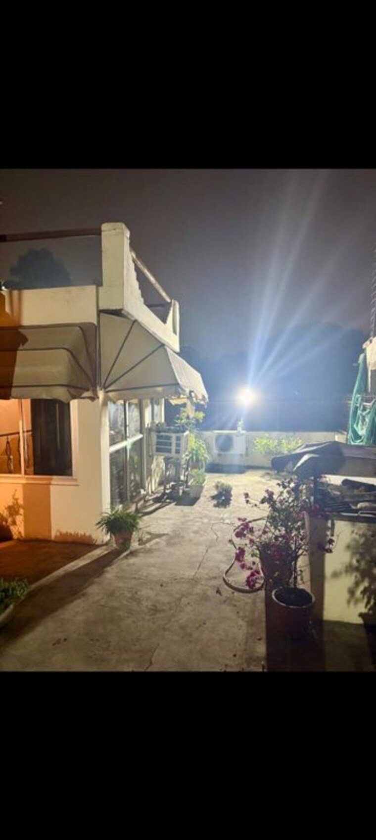 Exterior View, kailash colony 3 Bedroom 160 Sq.Yd. Builder Floor In Kailash Colony Delhi 10181483
