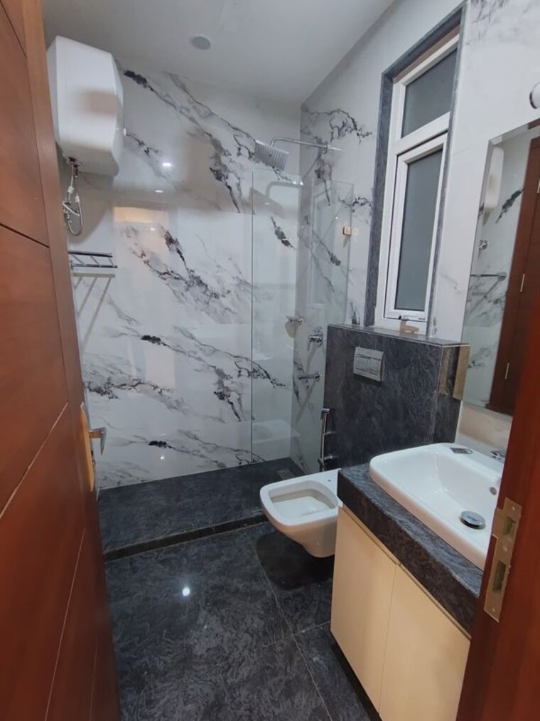 Master Bedroom, shivalik colony 3 Bedroom 1800 Sq.Ft. Builder Floor In Shivalik Colony Delhi 10181486