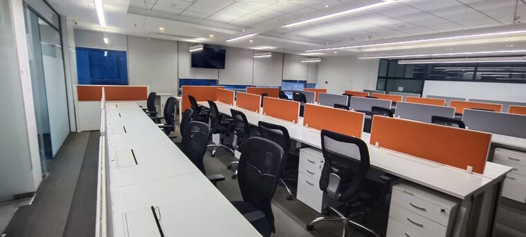 Team Area, dlh-park Commercial Office Space 2400 Sq.Ft. In Malad West Mumbai 10181507