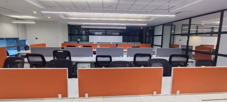 Team Area, dlh-park Commercial Office Space 2400 Sq.Ft. In Malad West Mumbai 10181507
