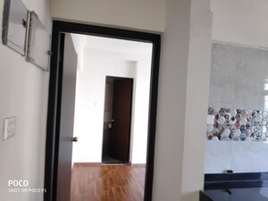 Room in 1 BHK Apartment at Sethia Kalpavruksh Heights, Kandivali West – for Rent