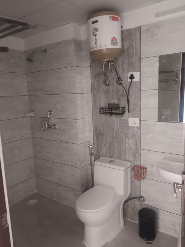 Bathroom, gulshan-bellina 2 Bedroom 1020 Sq.Ft. Apartment In Sector 16 Greater Noida Greater Noida 10181602