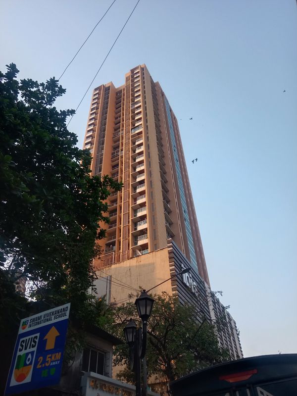 3 BHK 1962 Sq.Ft. Apartment in Red Brick IBIS