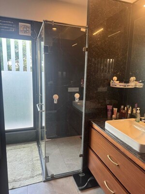 Bathroom in 3 BHK Independent House at Sector 10 – for Rent