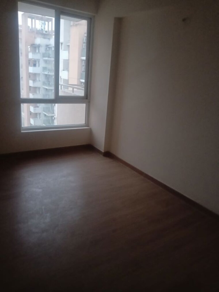 Room, emaar-imperial-gardens 3 Bedroom 2000 Sq.Ft. Apartment In Sector 102 Gurgaon 10181632