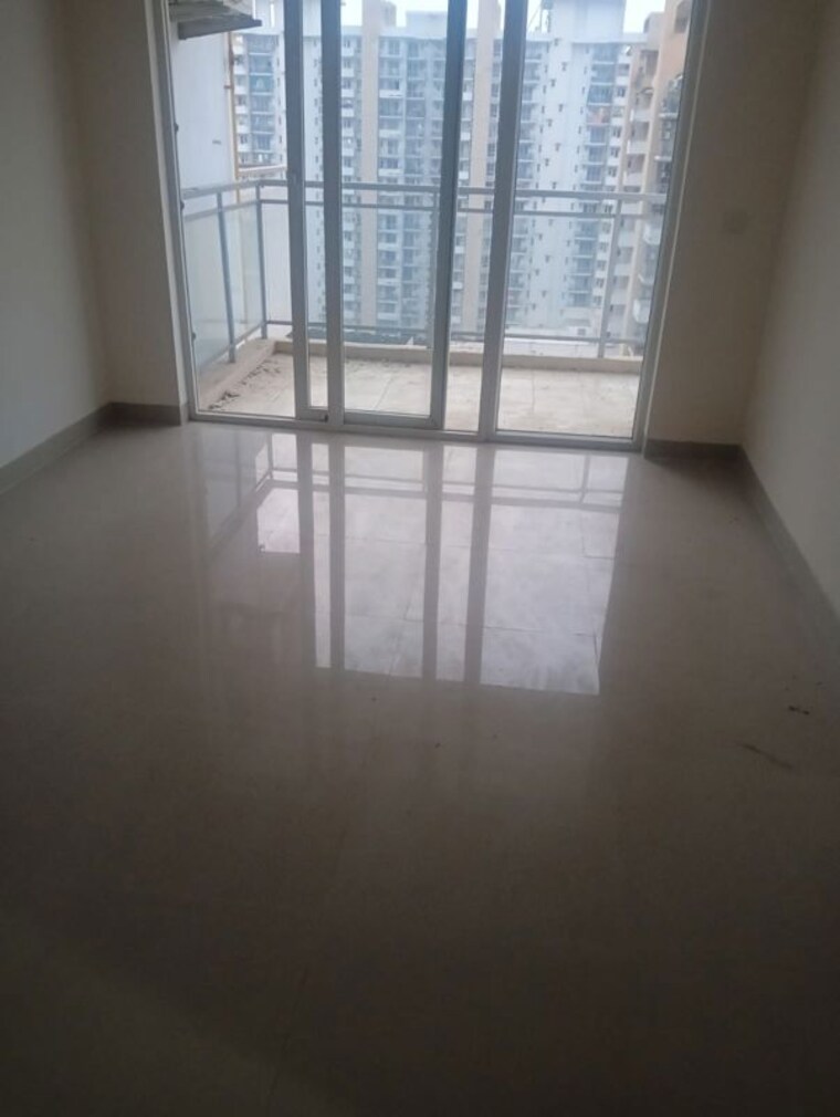 Room, emaar-imperial-gardens 3 Bedroom 2000 Sq.Ft. Apartment In Sector 102 Gurgaon 10181632