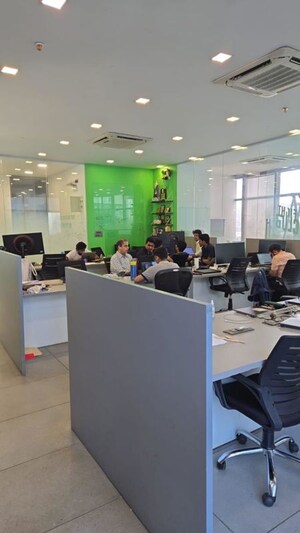  Office Space For Rent in Matoshree Quantum Tower, Malad West