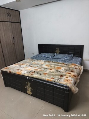 Bedroom in 1 BHK Apartment at Kailash Colony – for Rent