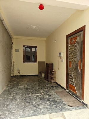 Room in 3.5 BHK Villa at Sector 10 Greater Noida – for Sale