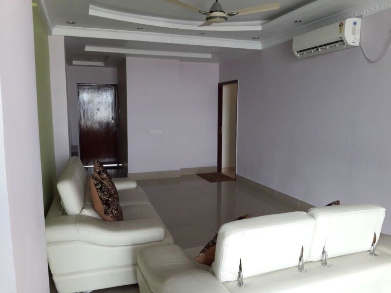 Living Room, west-bengal-housing-eastern-high 4 Bedroom 2800 Sq.Ft. Apartment In Rajarhat Kolkata 10181717