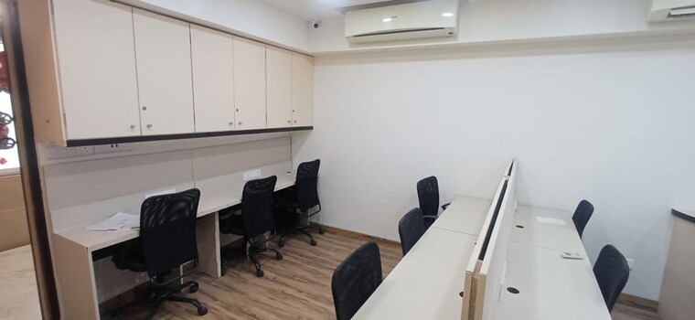 Team Area, one-world Commercial Office Space 600 Sq.Ft. In Malad West Mumbai 10181742