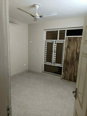 Room in 3 BHK Builder Floor at Sector 88 – for Sale