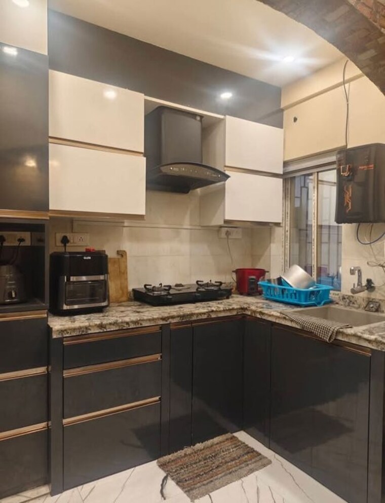 Kitchen, hiranandani-gardens 2 Bedroom 1000 Sq.Ft. Apartment In Powai Mumbai 10181769