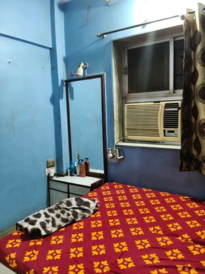 Bedroom in 2 BHK Apartment at Tilak Nagar – for Rent