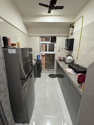 Master Bedroom in 1 BHK Apartment at Kurla East – for Rent