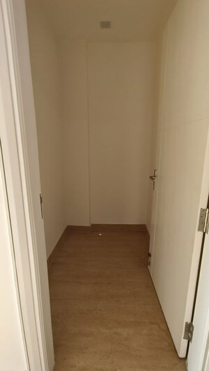 Room in 4 BHK Builder Floor at BP Homes, Sector 85 – for Sale