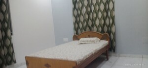 Bedroom in 3 BHK Builder Floor at Akota – for Rent