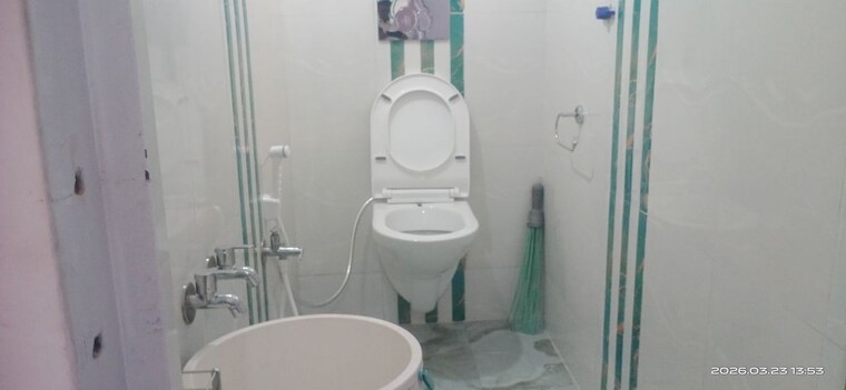 Bathroom, akota 3 Bedroom 1350 Sq.Ft. Builder Floor In Akota Vadodara 10181853