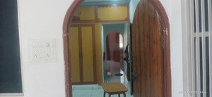 Furnished Amenities in 3 BHK Builder Floor at Akota – for Rent