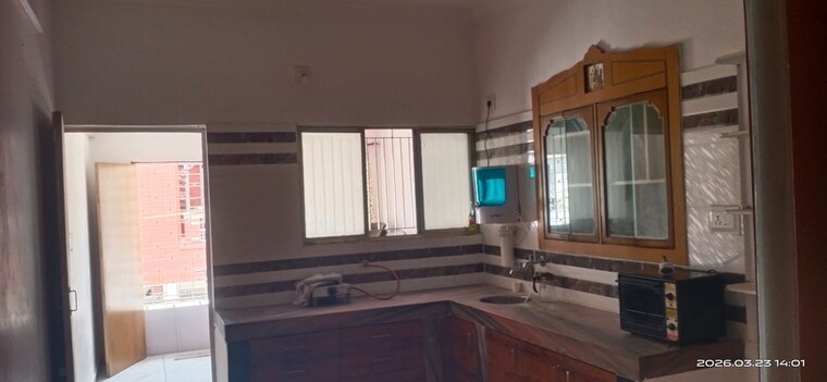 Kitchen, akota 3 Bedroom 1350 Sq.Ft. Builder Floor In Akota Vadodara 10181853