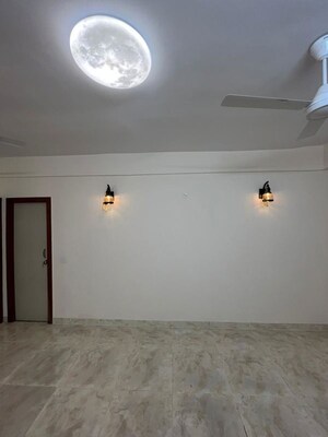 Room in 2 BHK Apartment at Sarvome Shree Homes, Sector 45 – for Rent