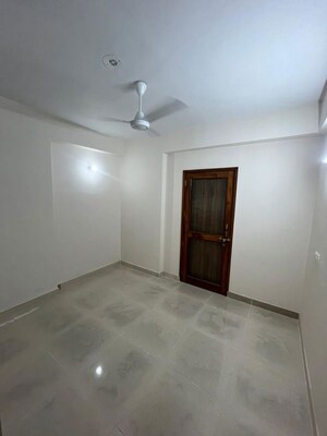 Room in 2 BHK Apartment at Sarvome Shree Homes, Sector 45 – for Rent
