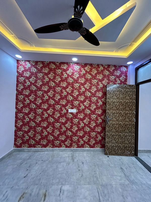 2 BHK + Pooja Room,Study Room Builder Floor For Sale in Govindpuri