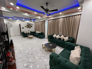 Living Room in 5 BHK Apartment at RPS Auria, Sector 88 – for Sale