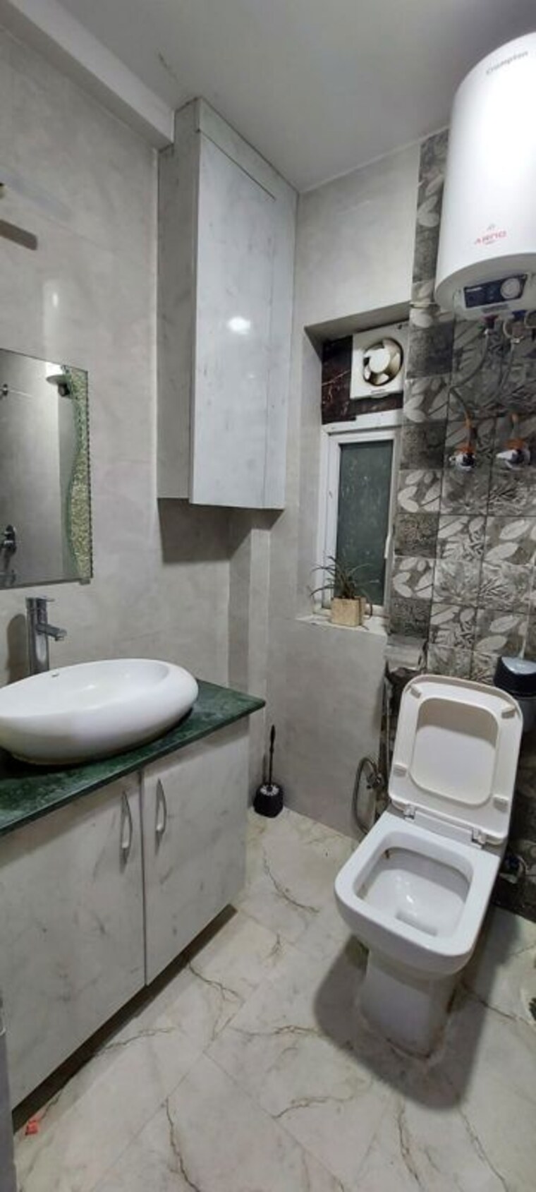 Bathroom, bptp-princess-park 2 Bedroom 1268 Sq.Ft. Apartment In Sector 86 Faridabad 10181873