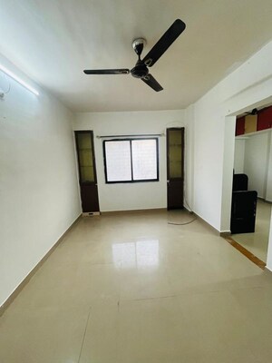 Room in 1 BHK Apartment at Wadgaon Sheri – for Rent